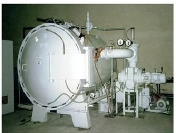 Vacuum Heat Treatment Furnace Equipment For Electric Insulation 1